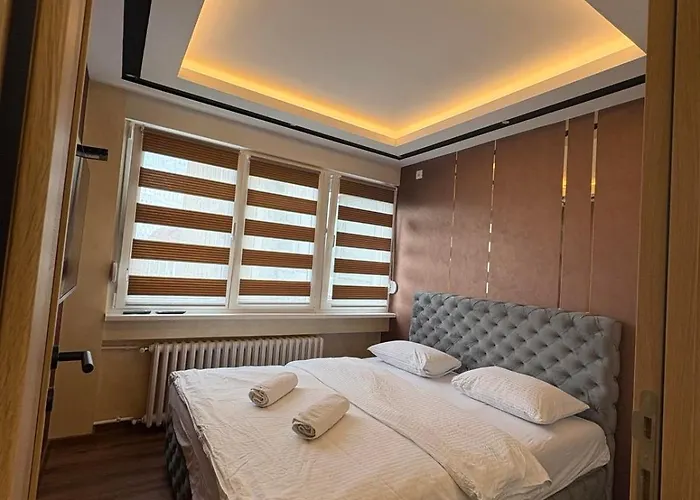 Lägenhet Relax With Sauna And Jacuzzi In Center Novi Sad